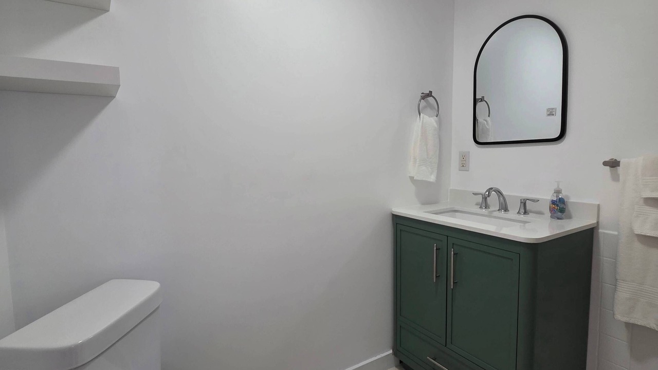 Photo of Bathroom in Hunts Point
