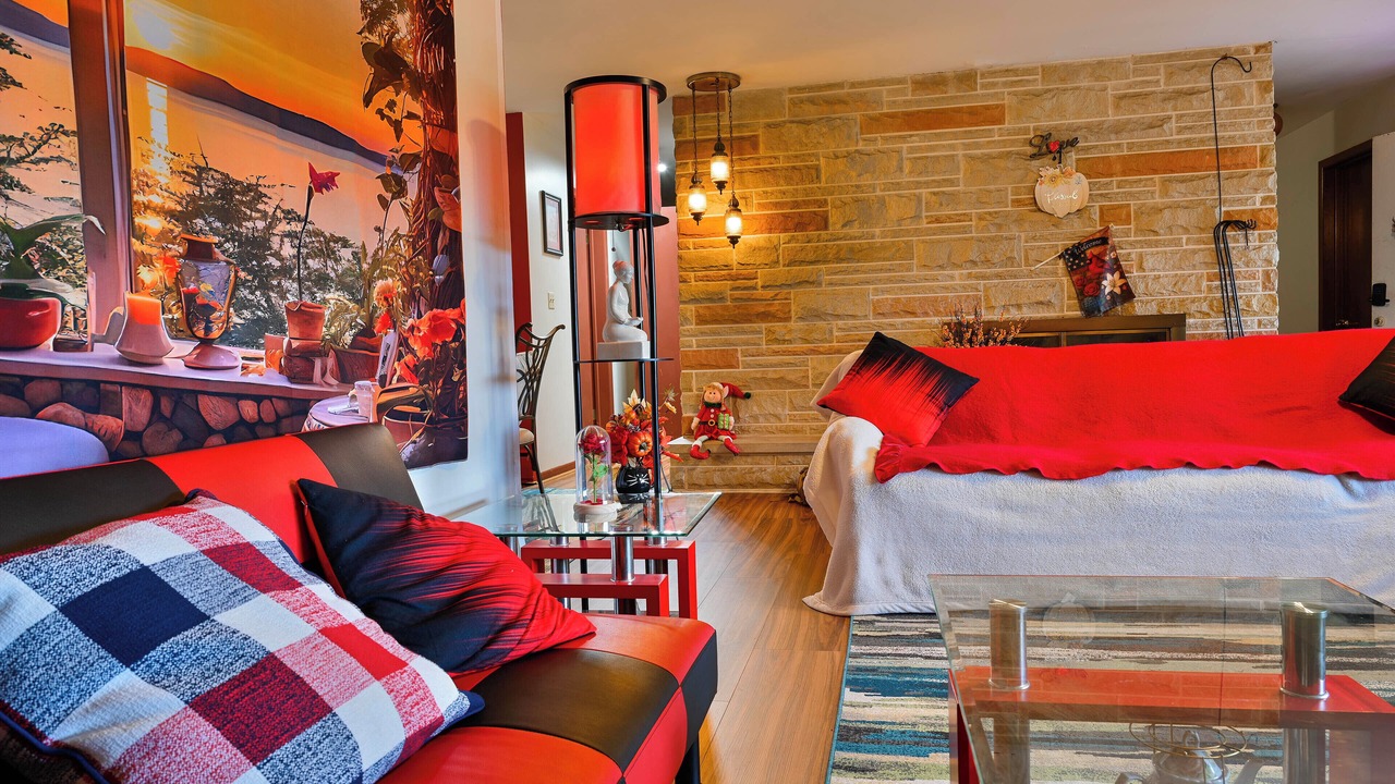 Photo of Livingroom in Grove City