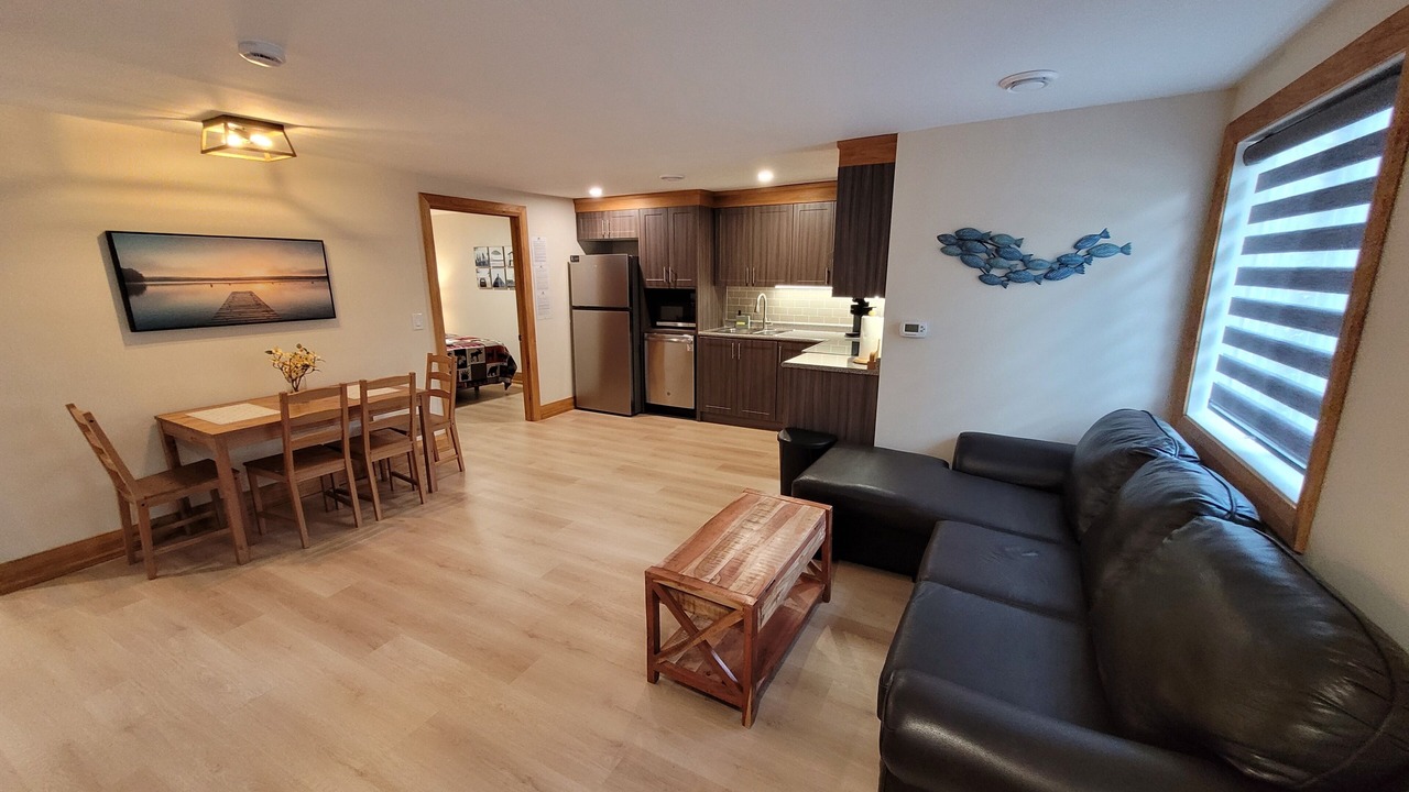 Photo of Livingroom in Petawawa