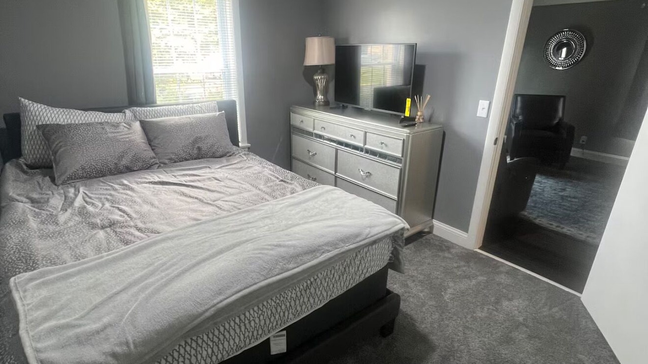 Photo of Bedroom in Sandusky