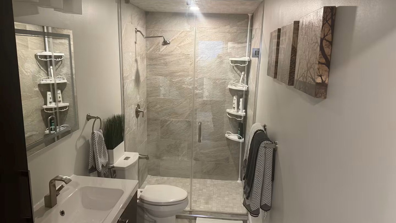 Photo of Bathroom in Halton Regional Municipality