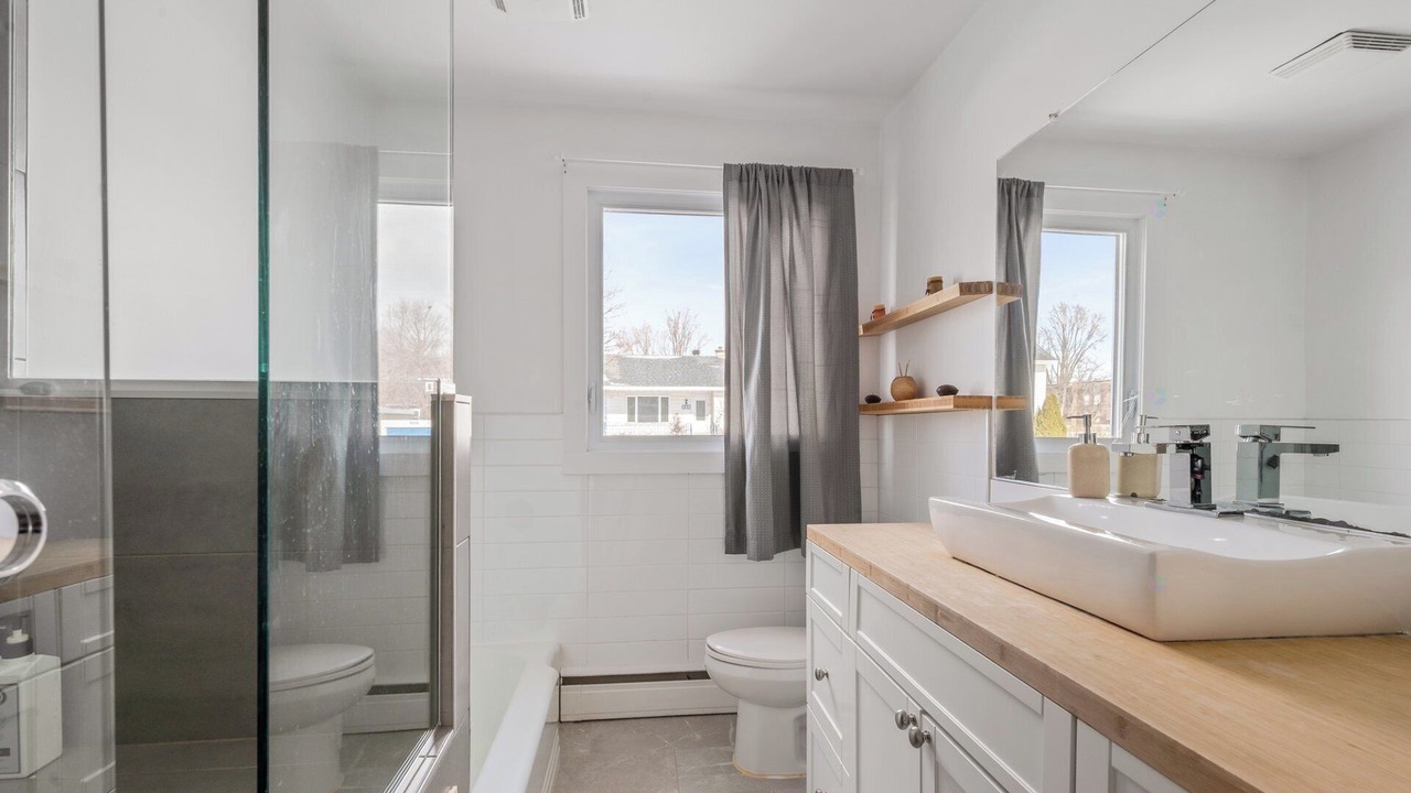 Photo of Bathroom in Paine-Sec