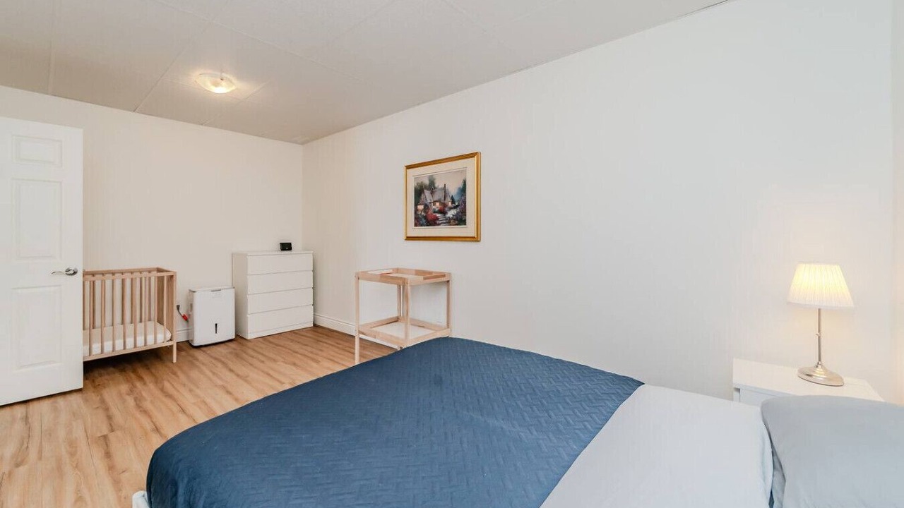 Photo of Bedroom in Muskoka Lakes