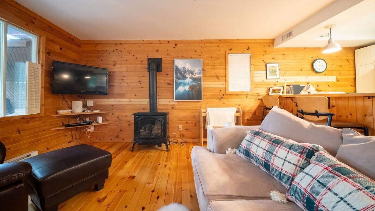 Photo of Livingroom in Leslie-Clapham-et-Huddersfield