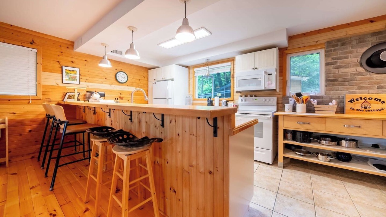 Photo of Kitchen in Leslie-Clapham-et-Huddersfield