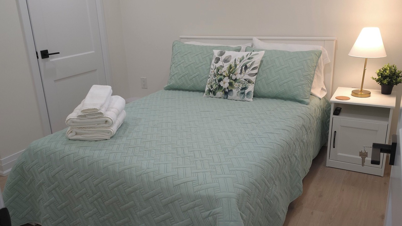 Photo of Bedroom in Aldershot