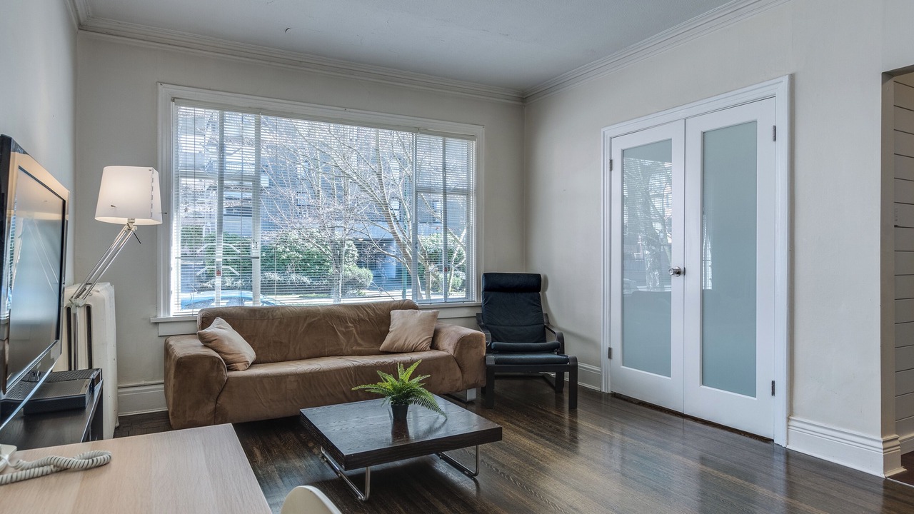 Photo of Livingroom in Downtown Vancouver