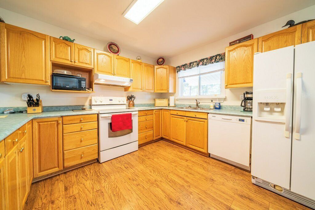 Photo of Kitchen in North Frontenac