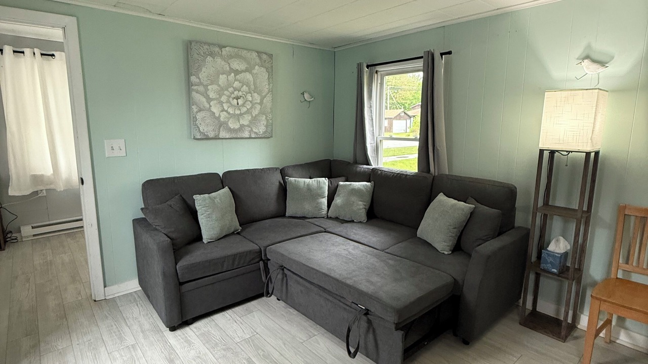 Photo of Livingroom in Sylvan Beach