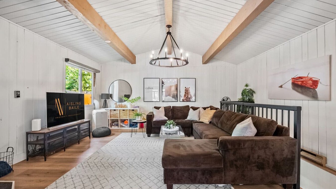 Photo of Livingroom in Windermere