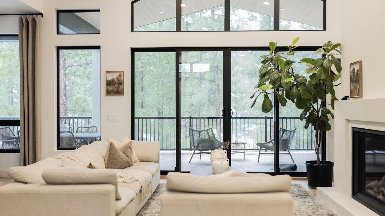 Photo of Livingroom in Grand Forks