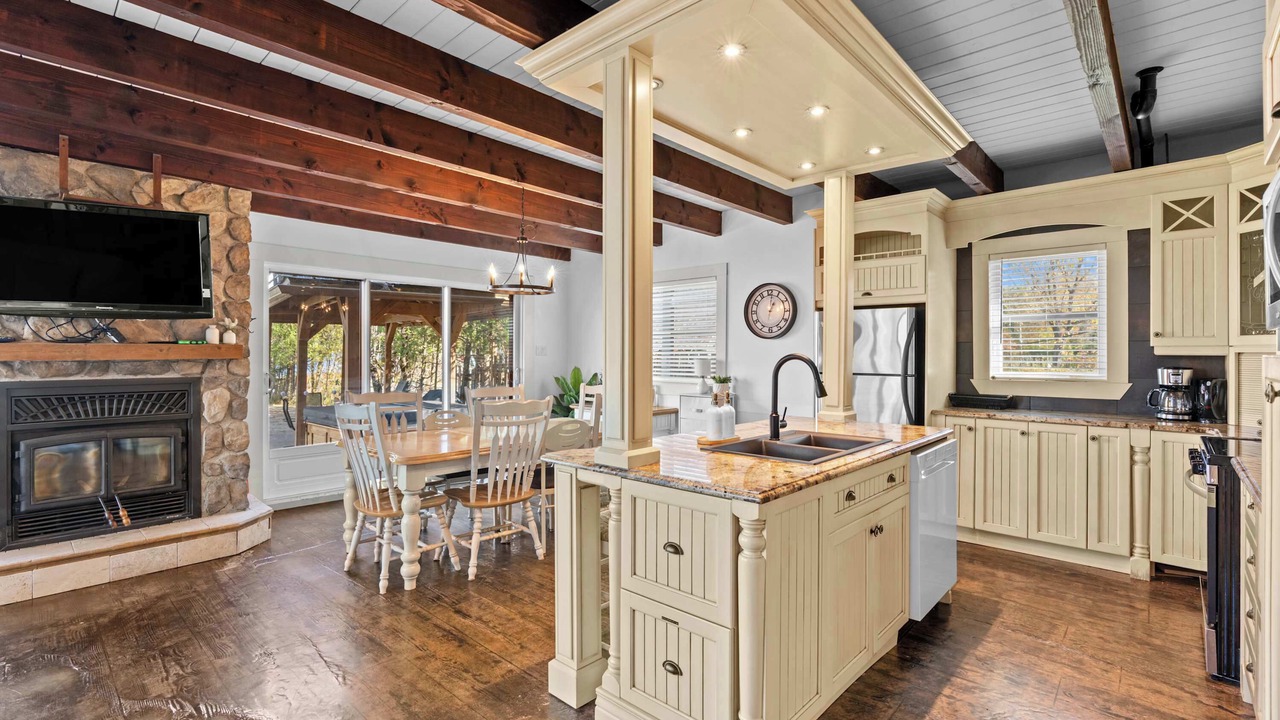 Photo of Kitchen in Saint-Raymond