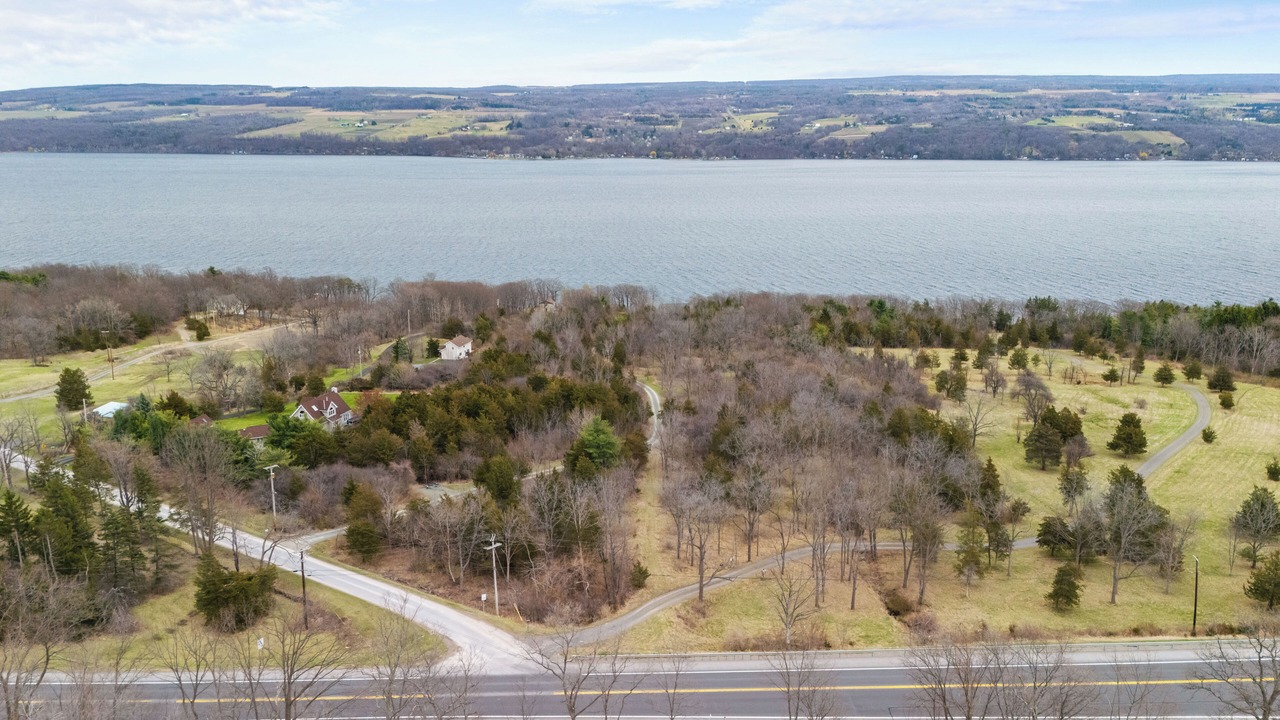Photo of Outdoor in Valois