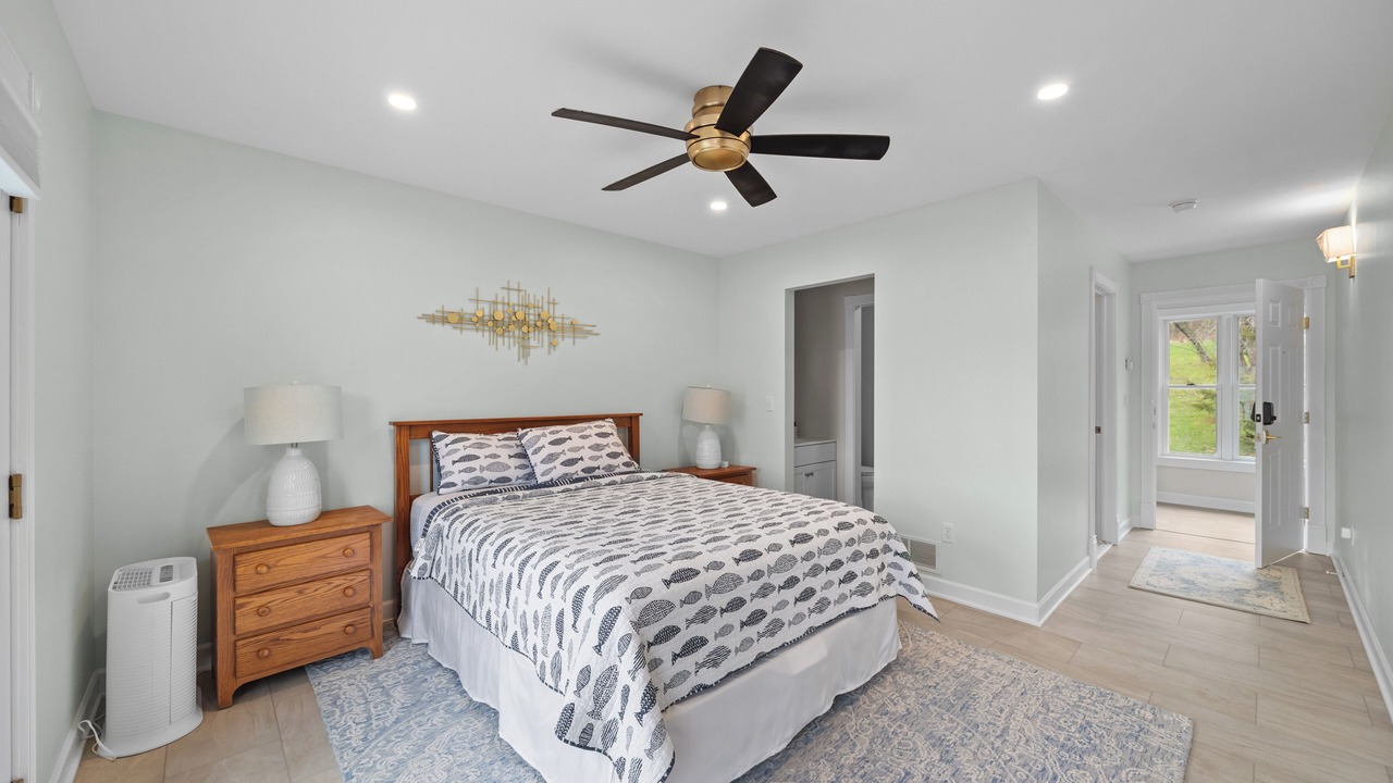 Photo of Bedroom in Valois