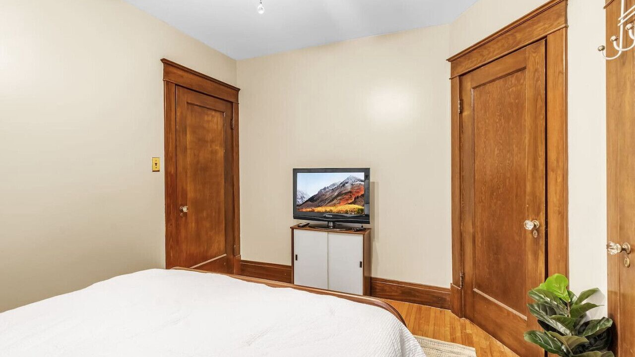Photo of Bedroom in North Buffalo