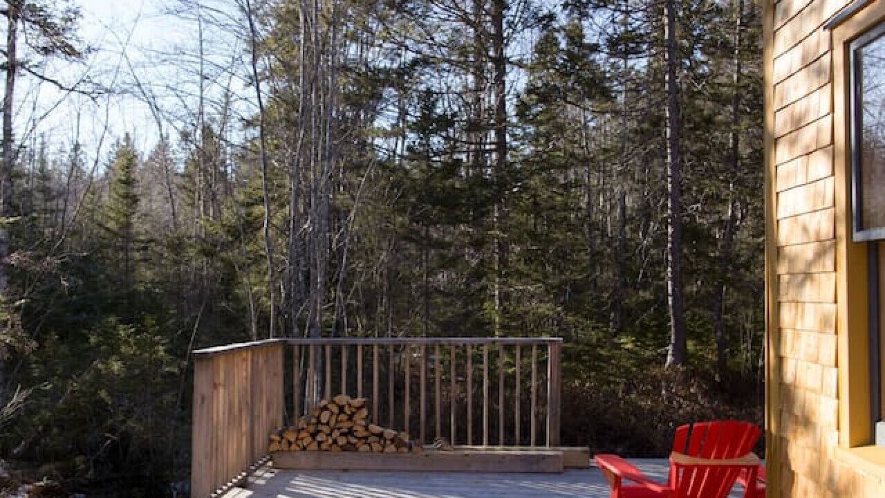 Photo of Patio Balcony in Crescent Beach