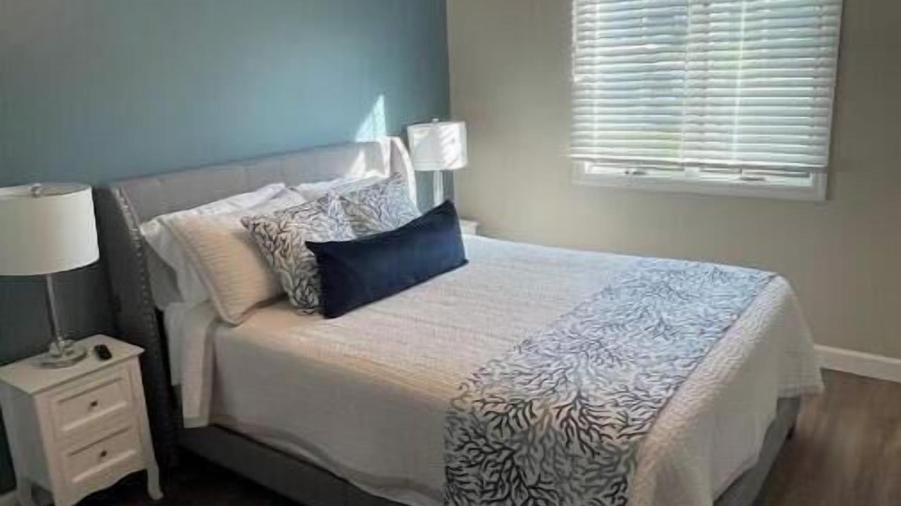 Photo of Bedroom in Kelleys Island
