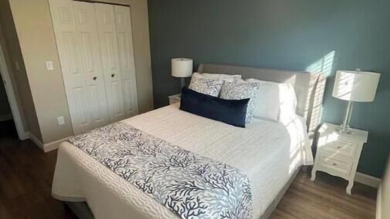 Photo of Bedroom in Kelleys Island
