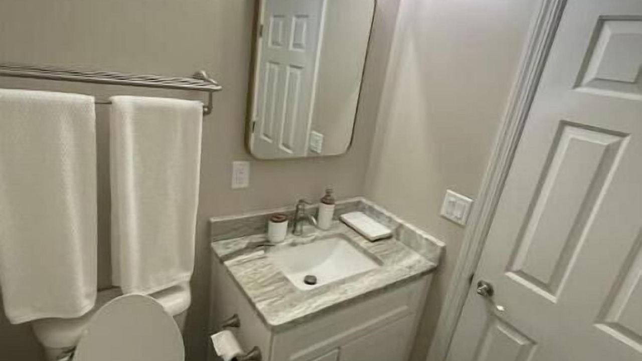 Photo of Bathroom in Kelleys Island