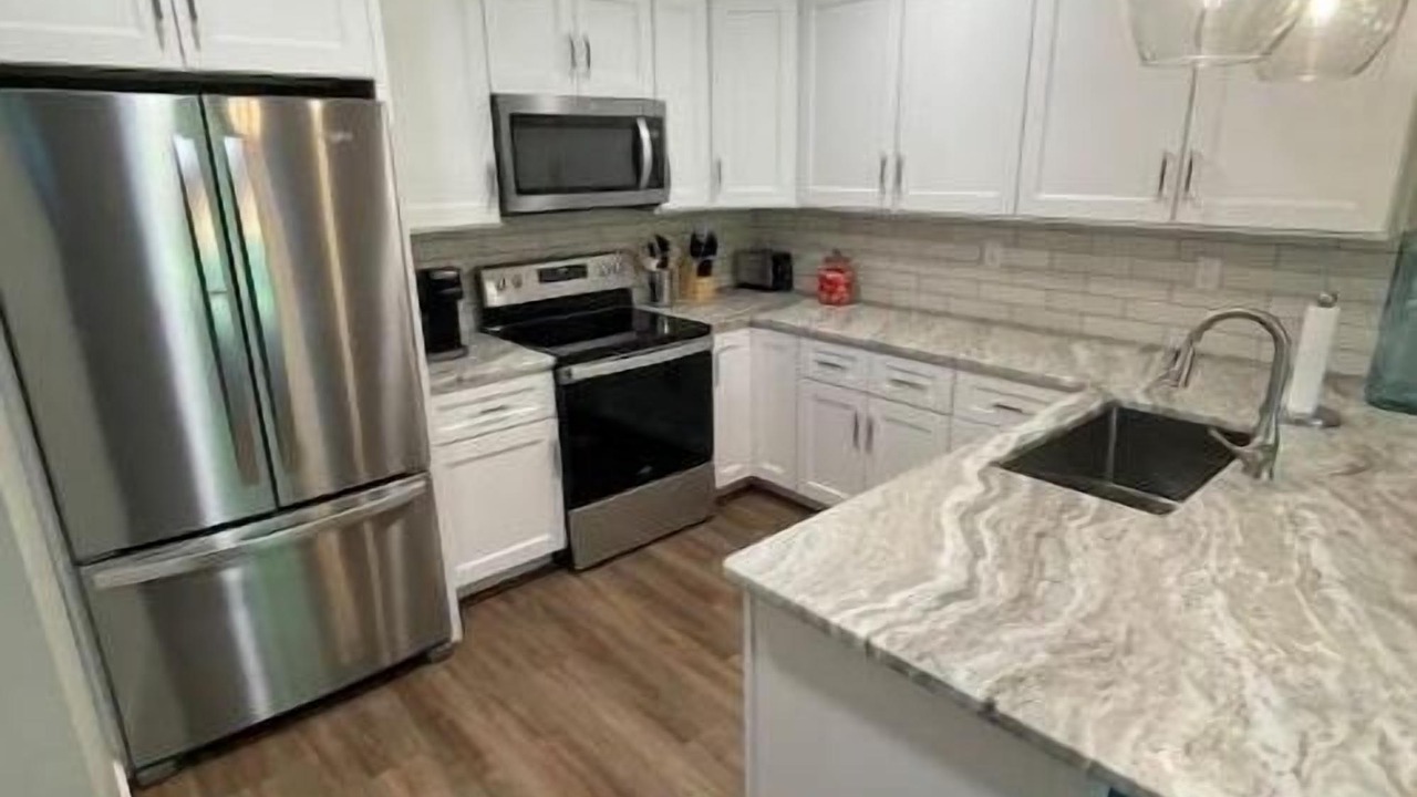 Photo of Kitchen in Kelleys Island