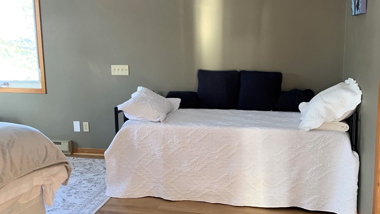 Photo of Bedroom in Frontenac