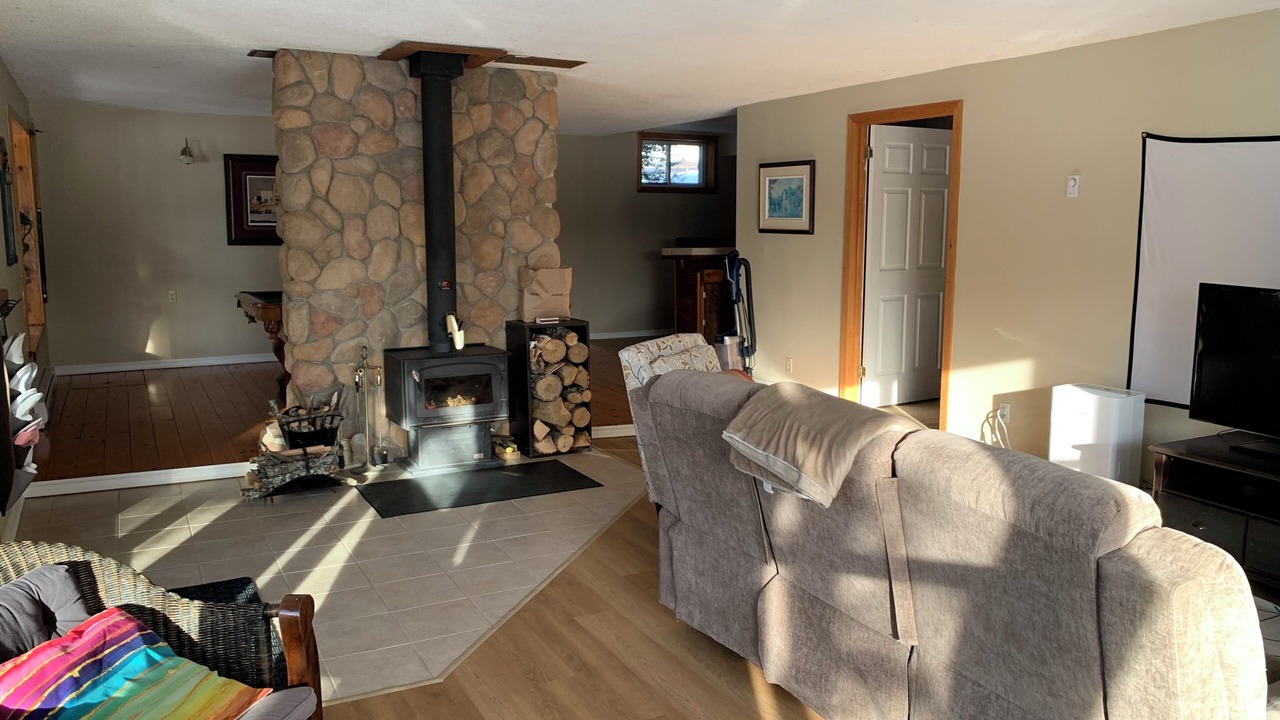 Photo of Livingroom in Frontenac