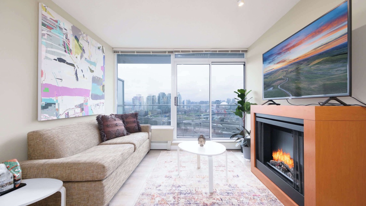 Photo of Livingroom in Crosstown