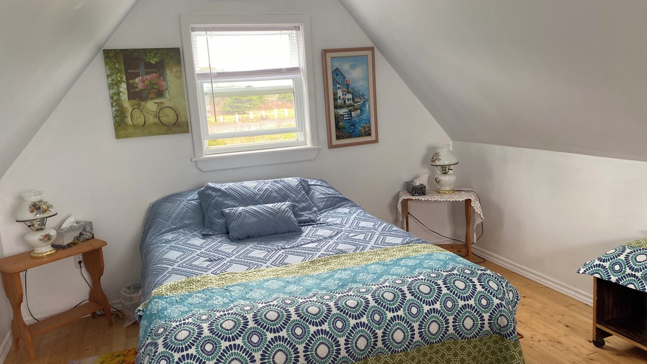 Photo of Bedroom in Grand Beach