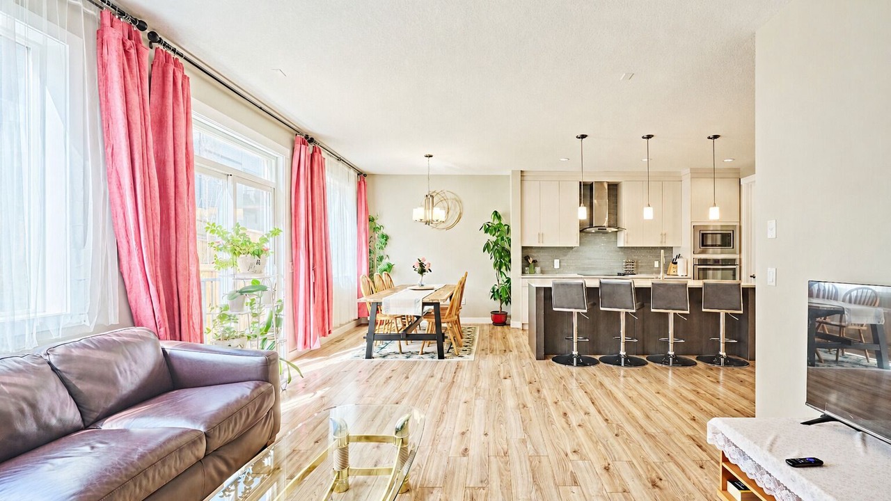 Photo of Livingroom in Symons Valley