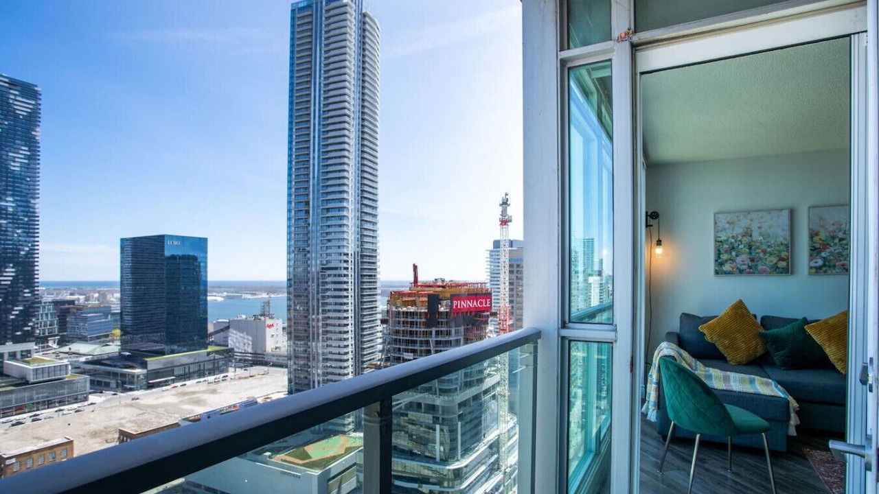 Photo of Outdoor in Downtown Toronto