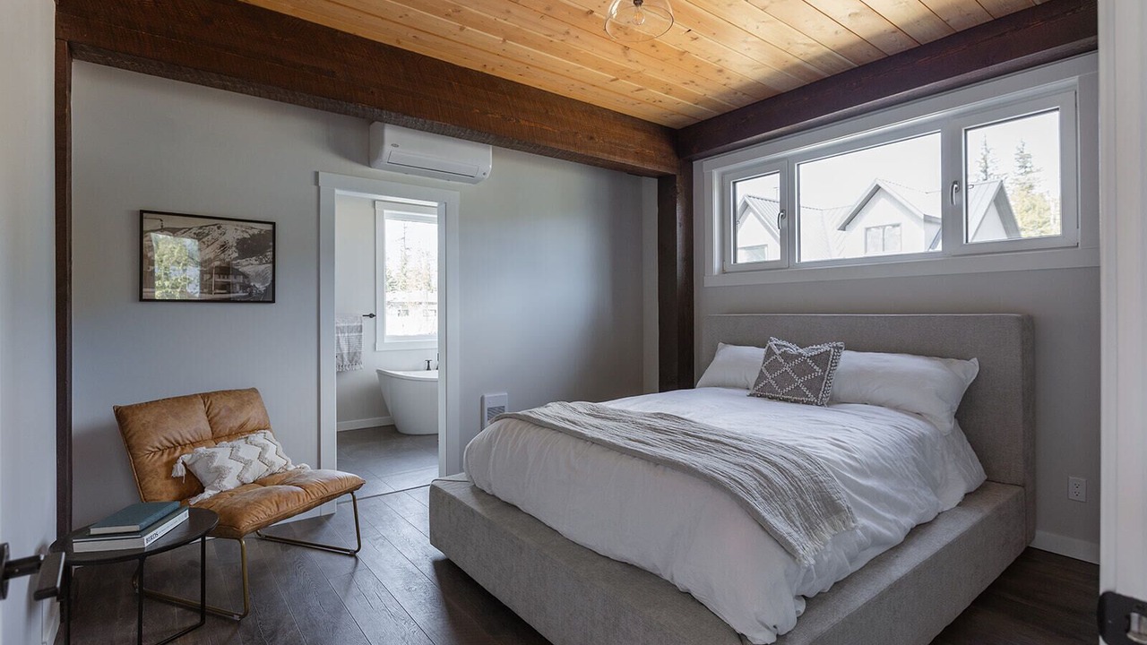 Photo of Bedroom in Revelstoke