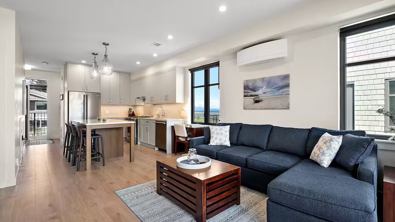 Photo of Livingroom in Black Creek