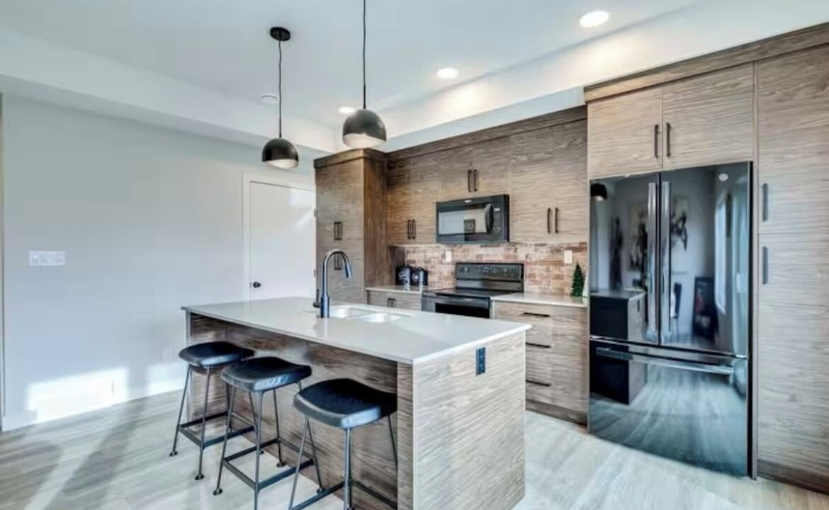 Photo of Kitchen in Sylvan Lake