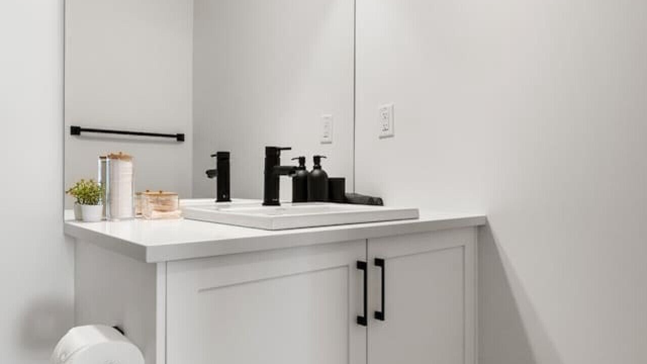 Photo of Bathroom in Springbank Hill
