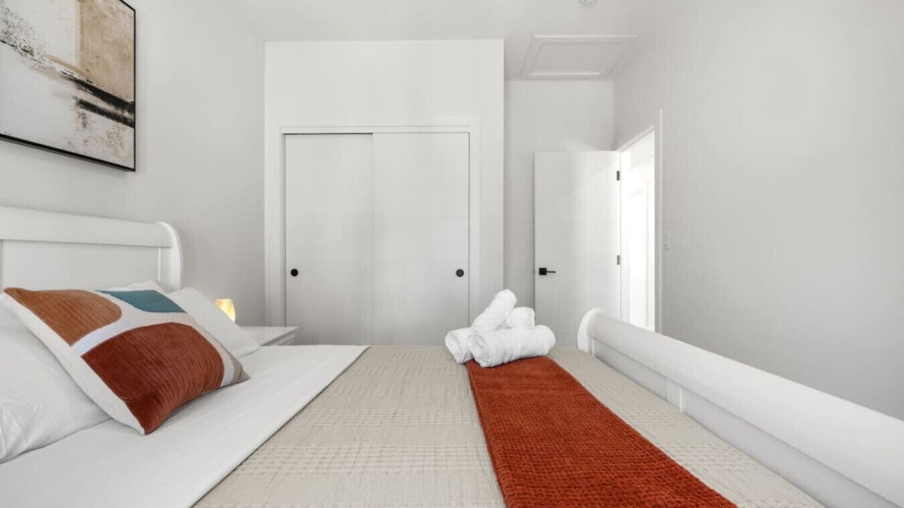 Photo of Bedroom in Springbank Hill