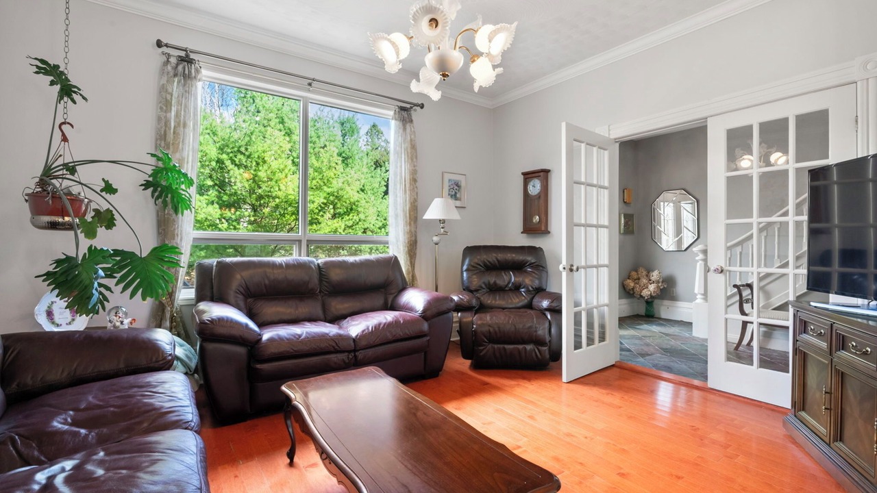 Photo of Livingroom in Saugeen Shores
