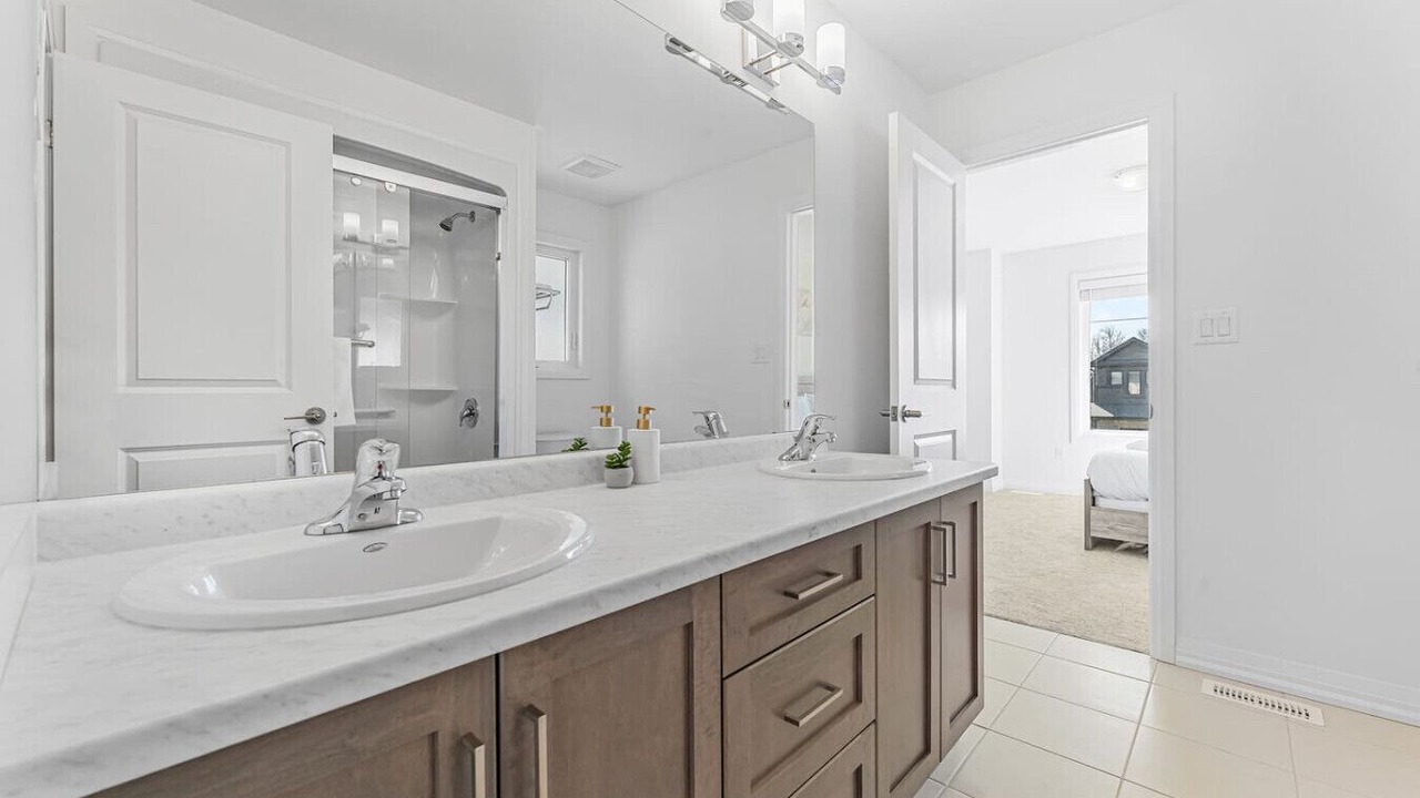 Photo of Bathroom in Fonthill
