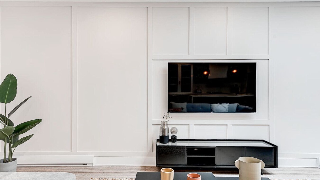 Photo of Livingroom in La Petite-Patrie