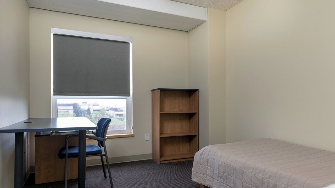 Photo of Bedroom in Lincoln Park