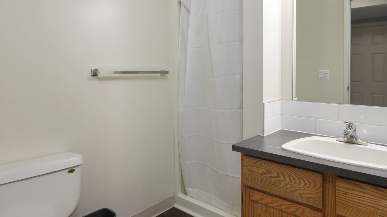 Photo of Bathroom in Lincoln Park