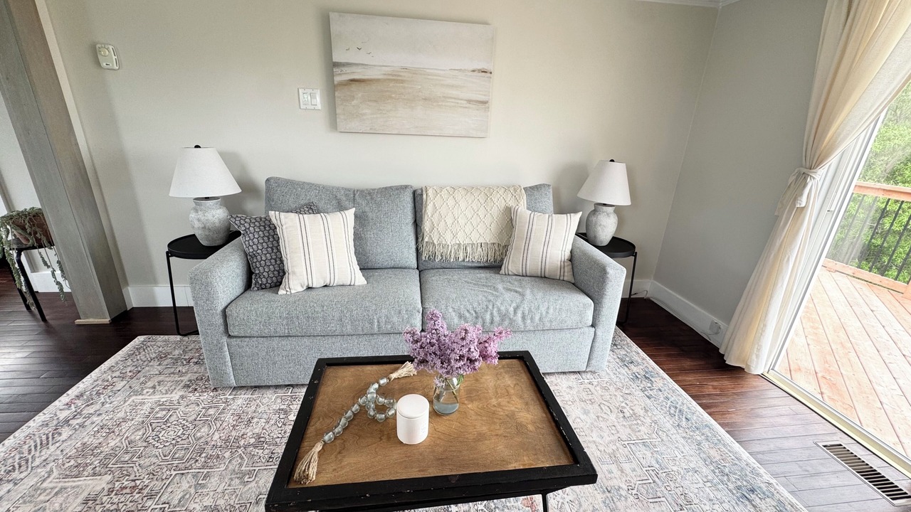 Photo of Livingroom in Yarmouth