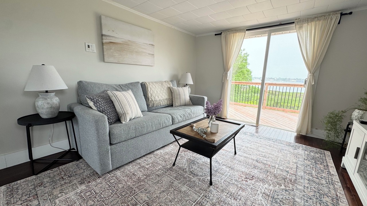 Photo of Livingroom in Yarmouth