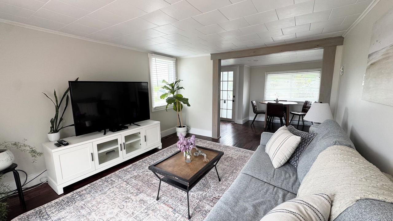 Photo of Livingroom in Yarmouth