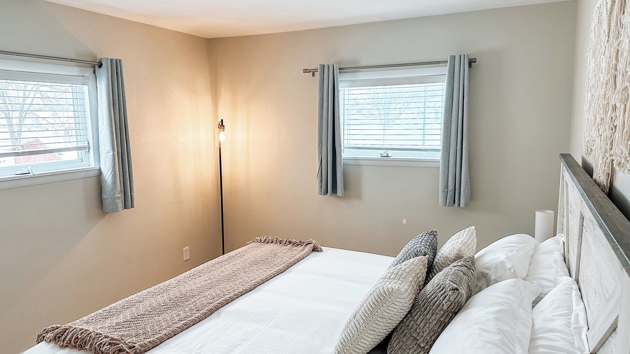 Photo of Bedroom in Warren South