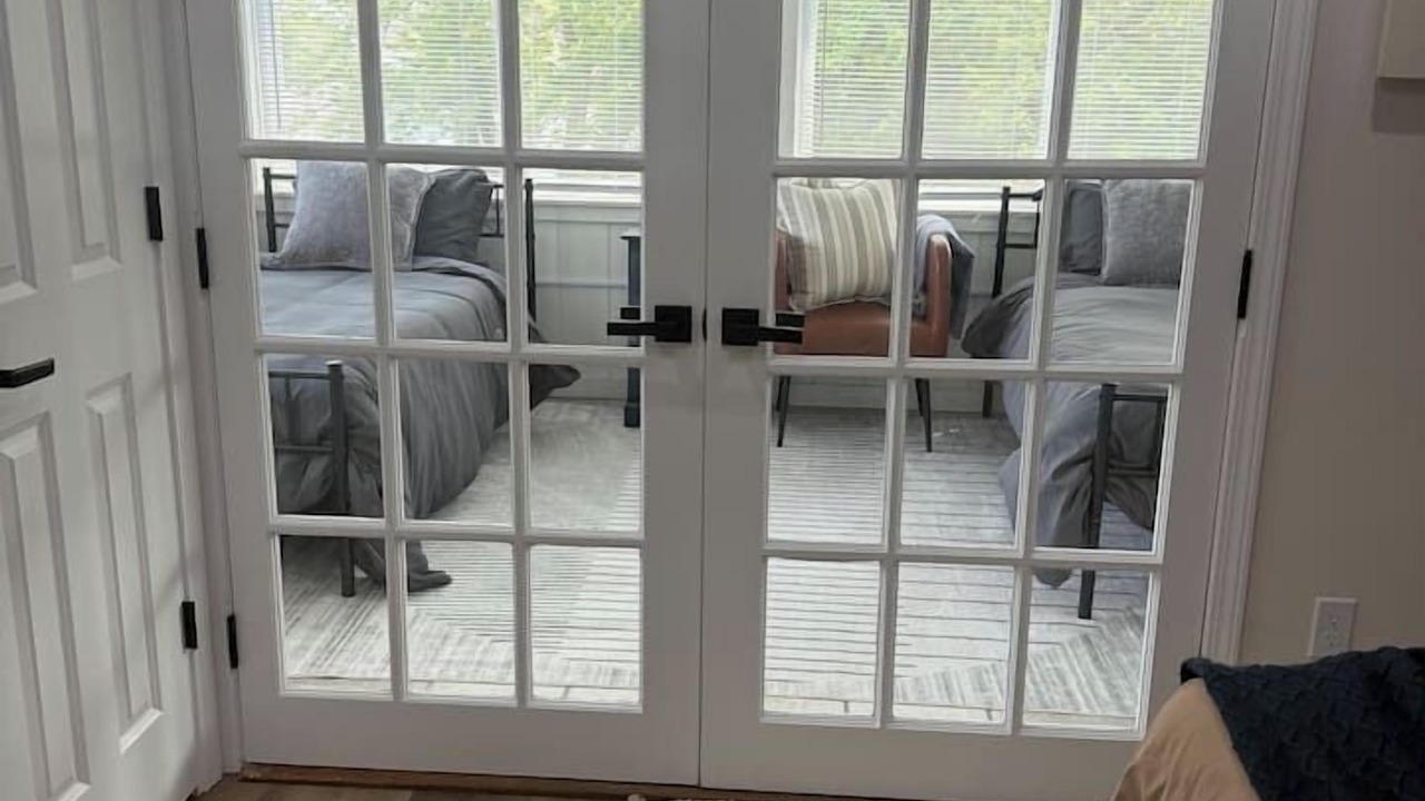 Photo of Bedroom in Oak Harbor