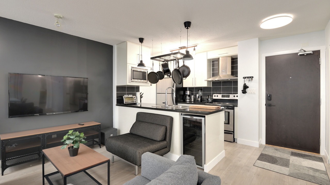 Photo of Livingroom in Gastown