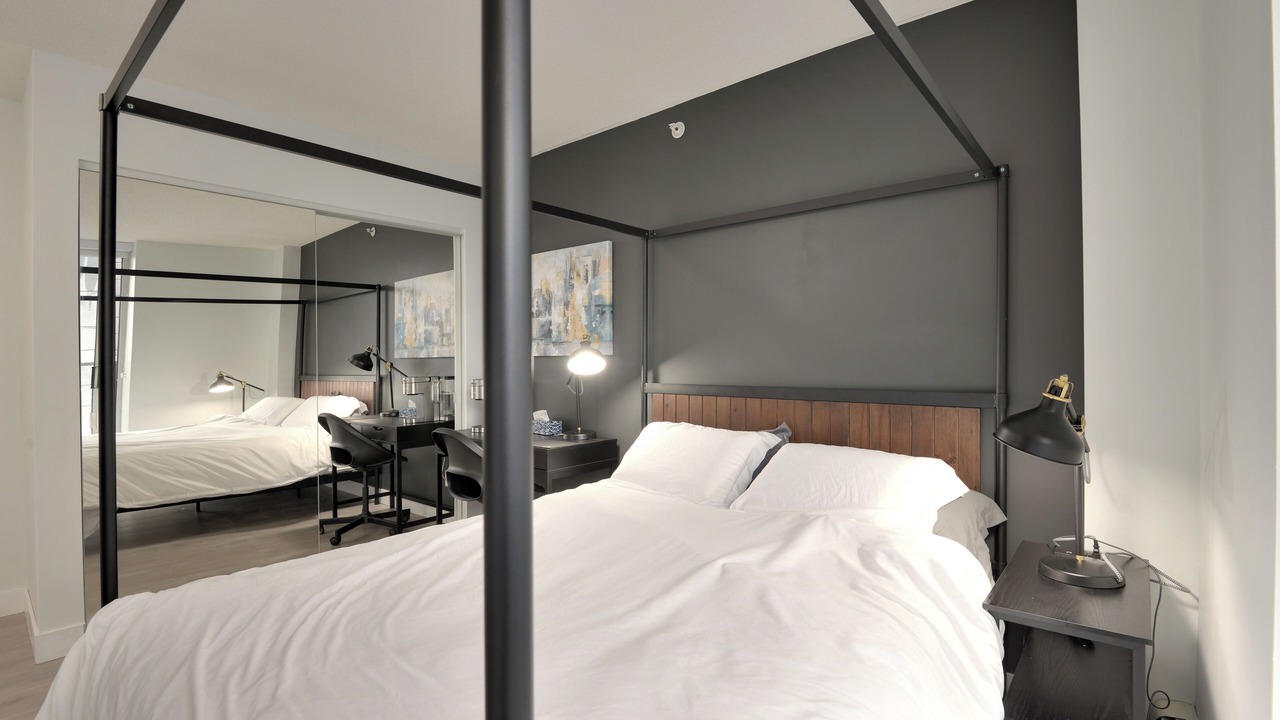 Photo of Bedroom in Gastown
