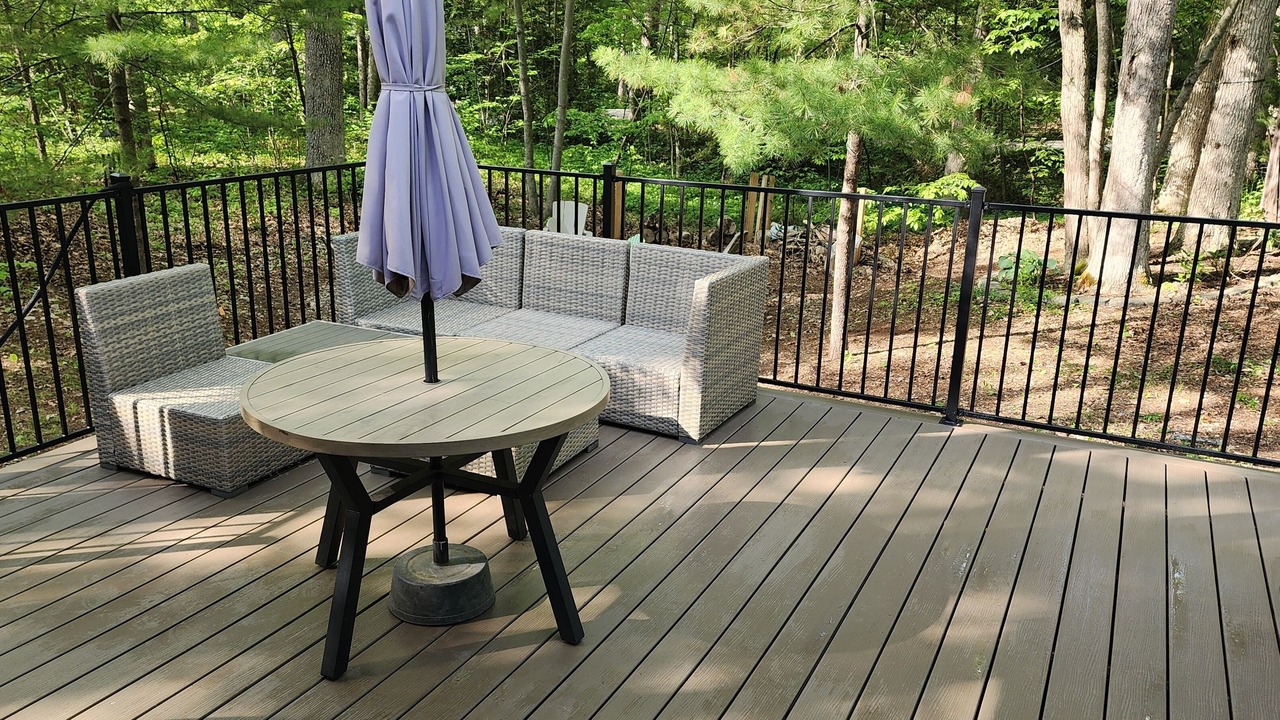 Photo of Patio Balcony in Grand Bend