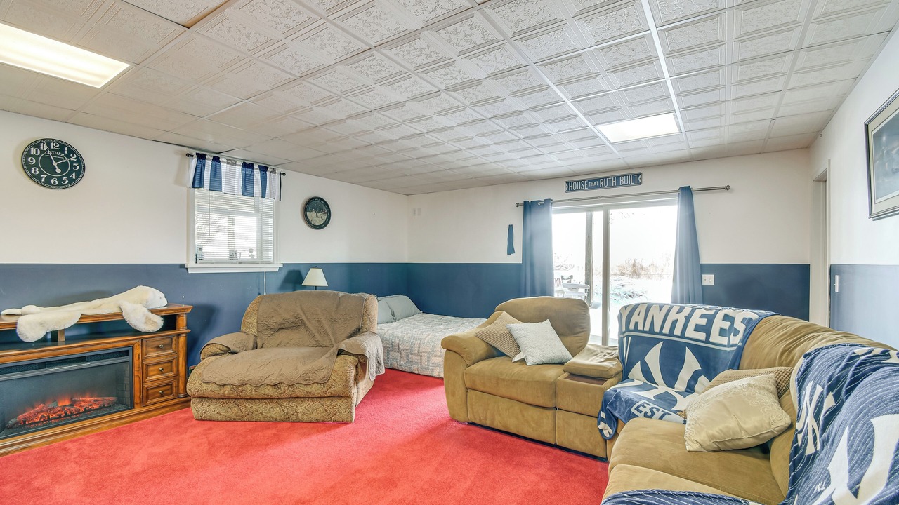 Photo of Livingroom in Rushville