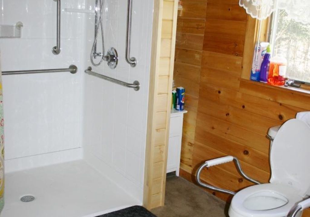Photo of Bathroom in Perry
